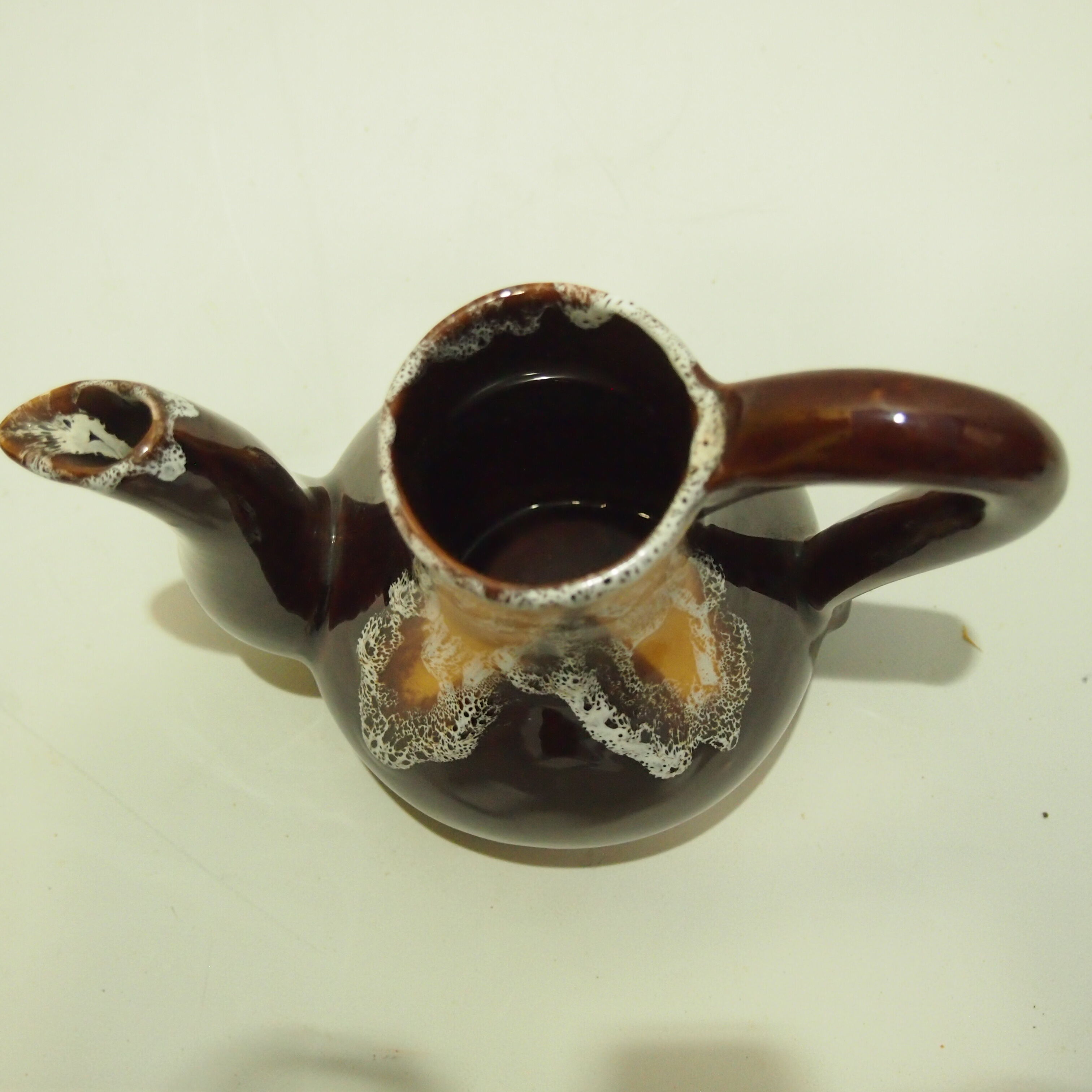 Pitcher Vallauris
