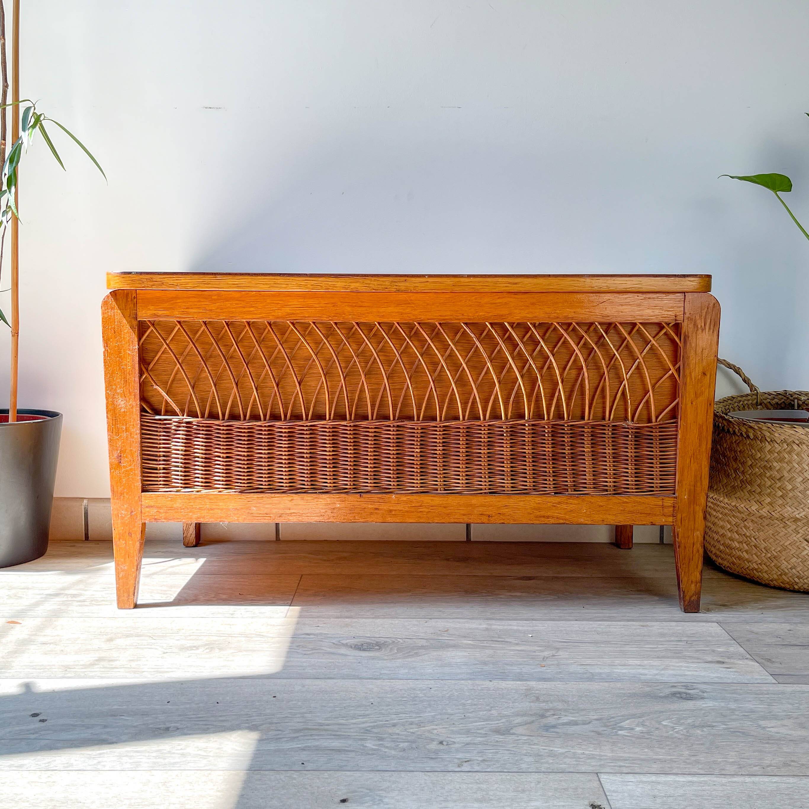Vintage wooden and rattan storage bench – 1960s – Retro storage bench