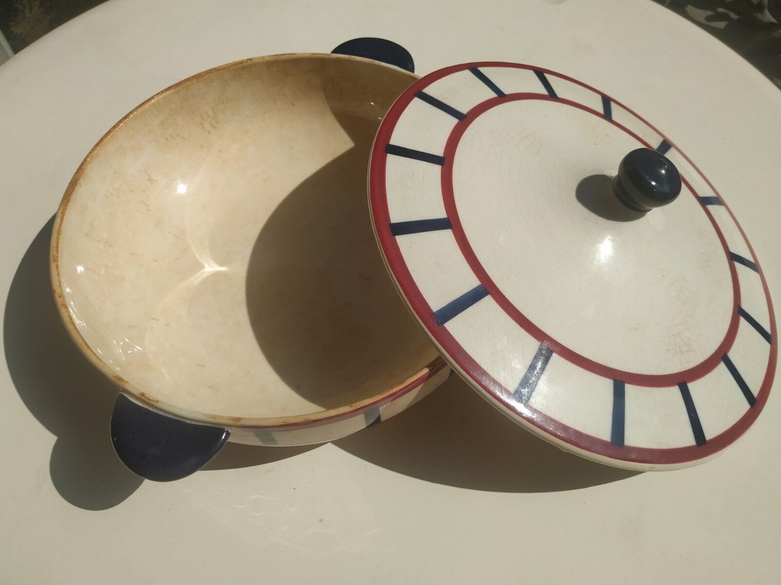 Basque soup maker Bearn Creil and Montereau