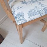 Chair / Armchair in solid wood and blue toile de Jouy