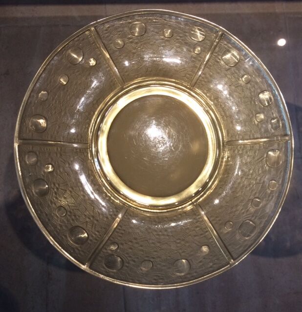 Verlys art deco cup in yellow glass