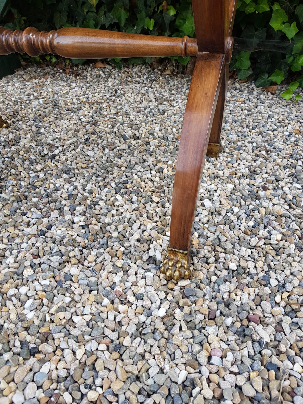 Dressing table in Empire marquetry
