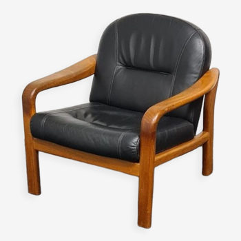 Vintage teak Danish design armchair by Komfort