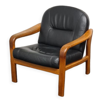 Vintage teak Danish design armchair by Komfort