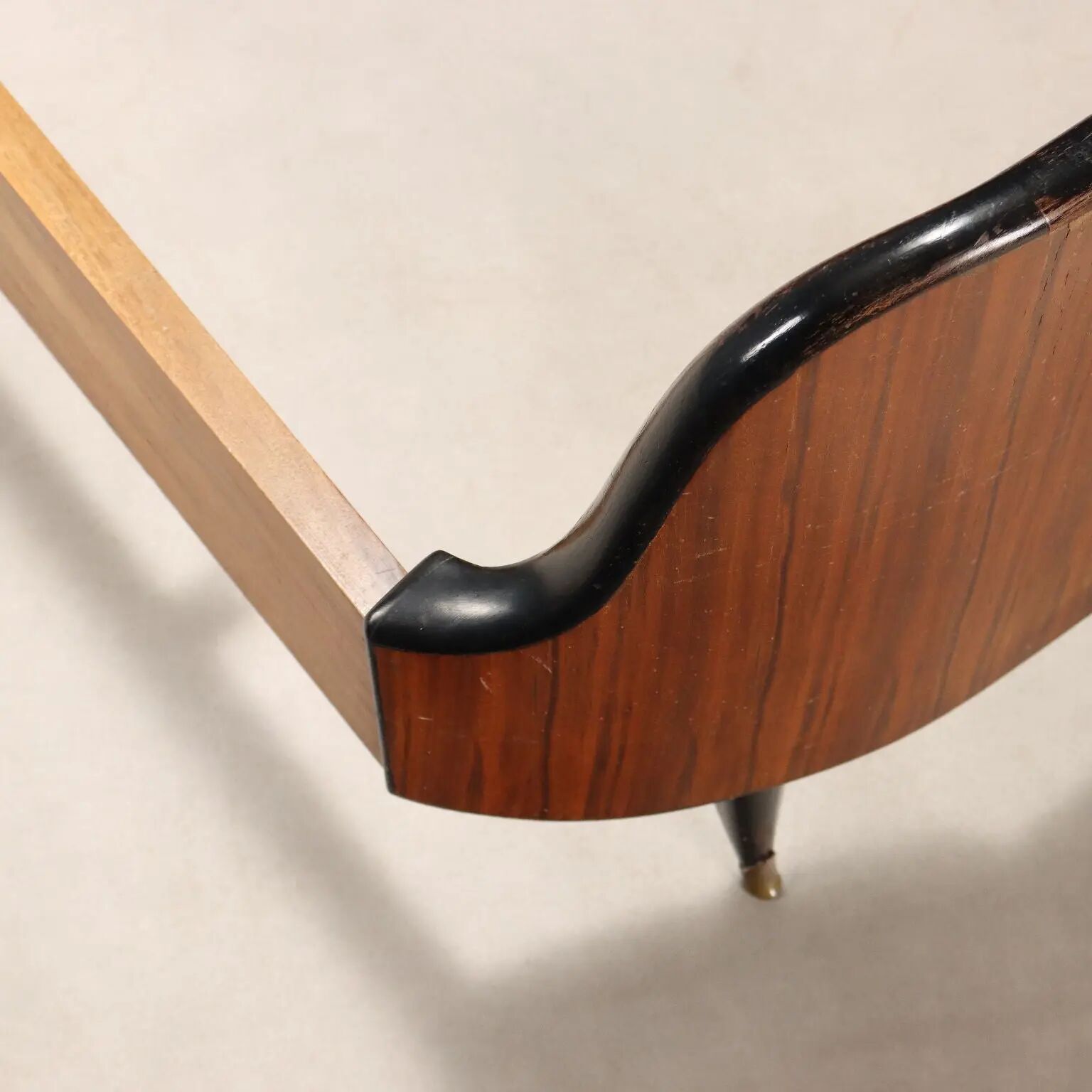 Double bed vintage with exotic wood bedside tables, 1950s design.