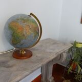 Globe terrestre années 50/60 pied en bois