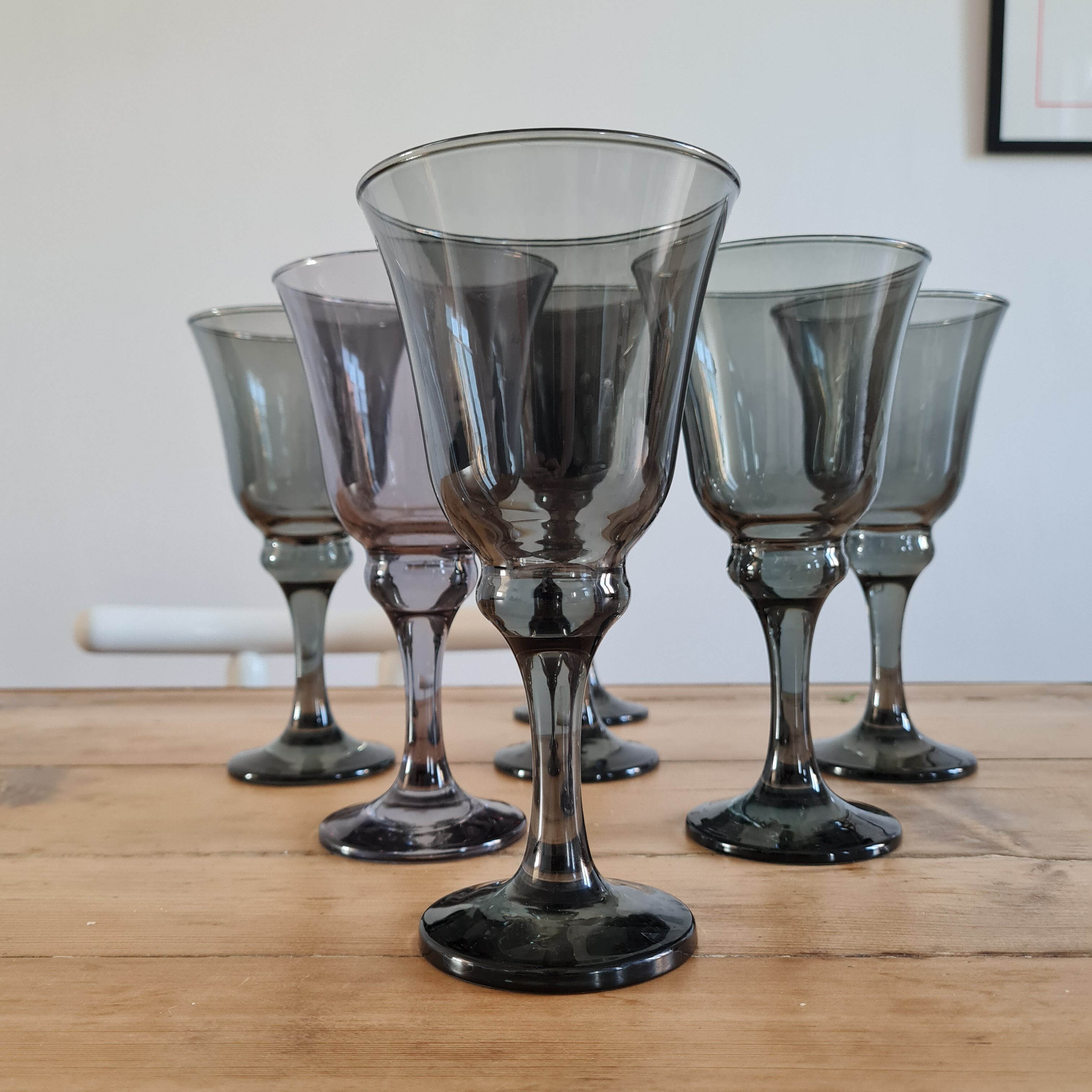 Service of 7 wine glasses