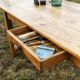 Extendable farmhouse table in solid patinated oak