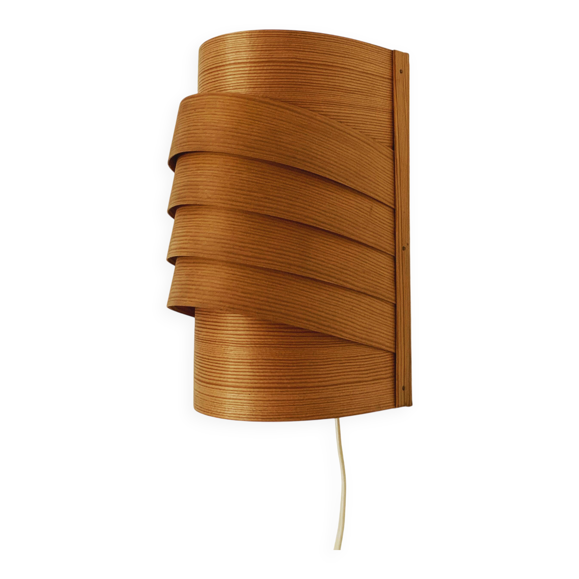 Swedish Wooden Wall Lamp by Hans Agne Jakobsson for Ellysett Markaryd