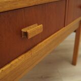 Buffet haut en teck, design danois, années 1960, production : Danemark