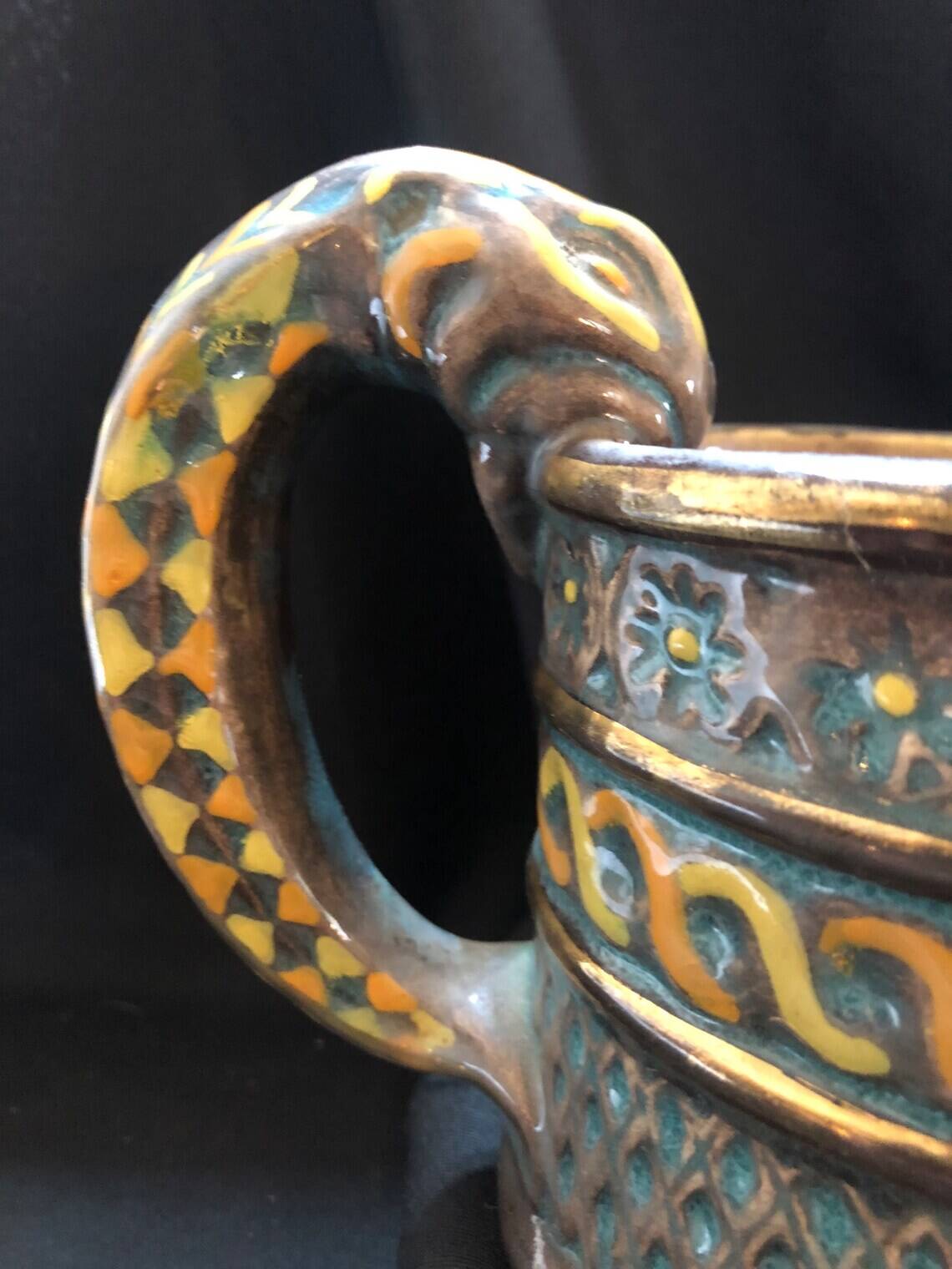 Roy Gralon pitcher by René Quillivic (1879-1969) Henriot Quimper earthenware work from the 60s