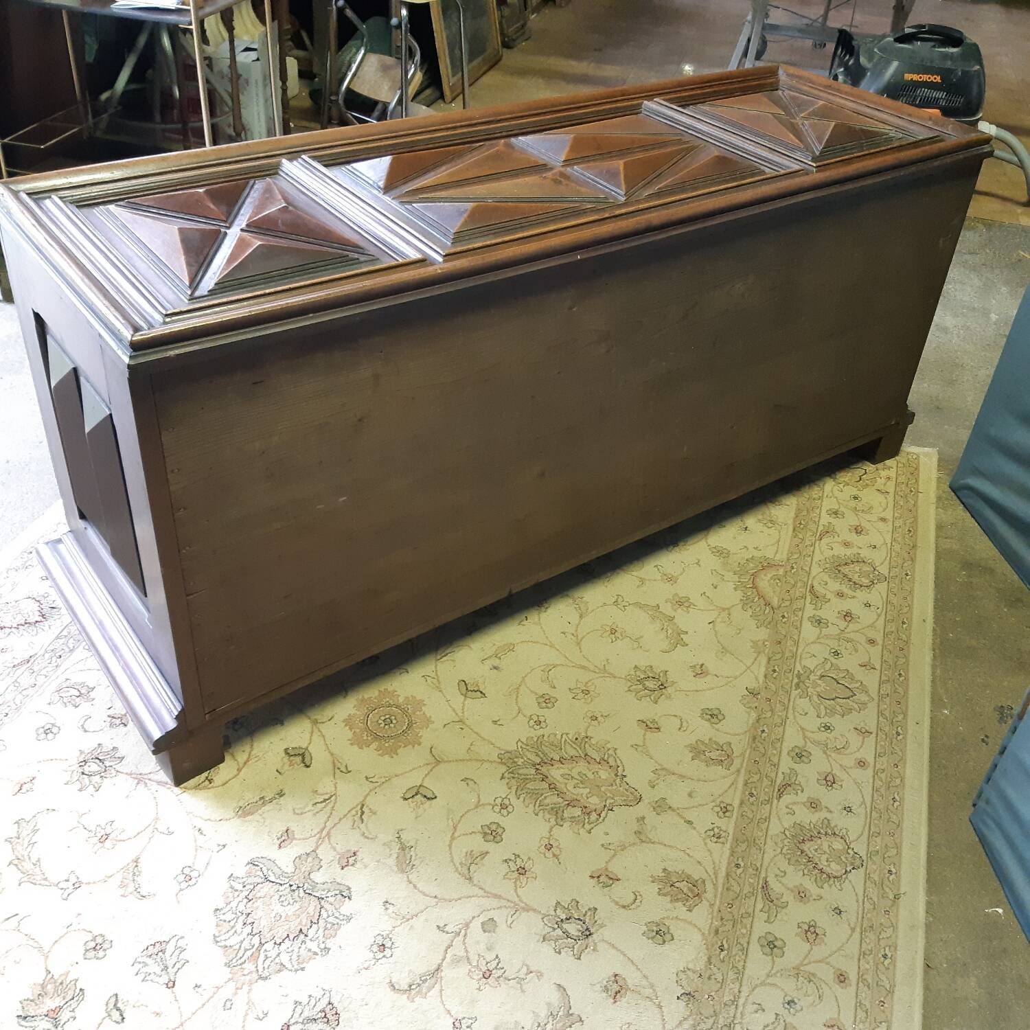Large Louis XIII style chest 168X53cm