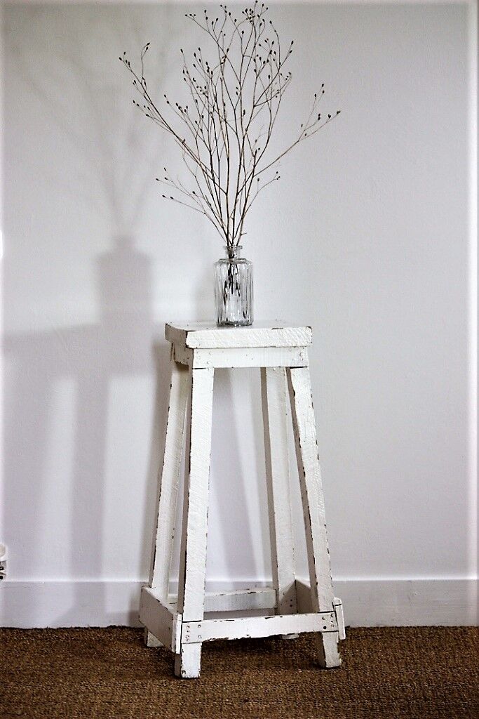 White barstool