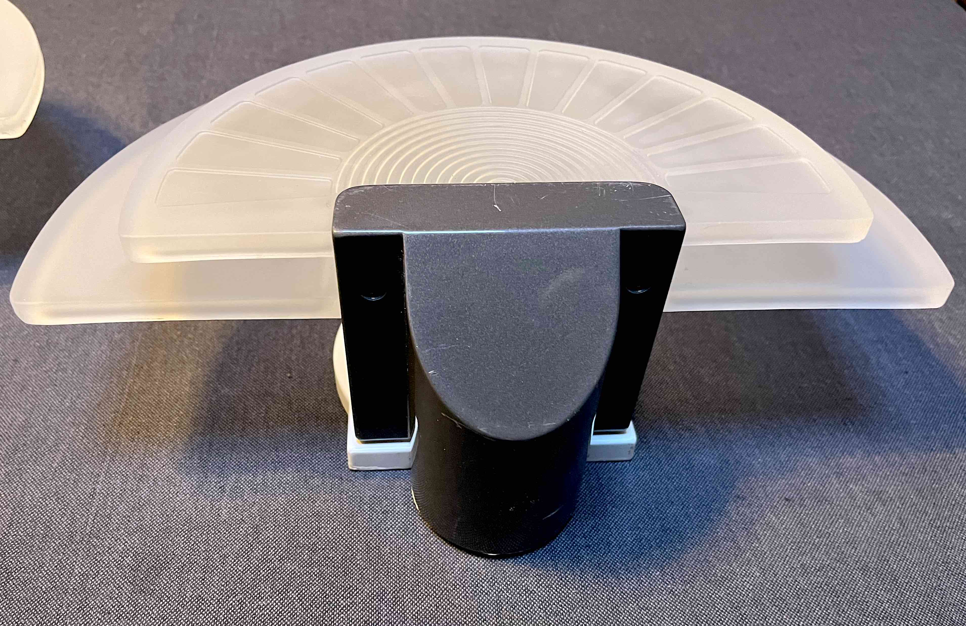 Pair of "Diva" wall lamps, by Ezio Didone for Arteluce, 1980s