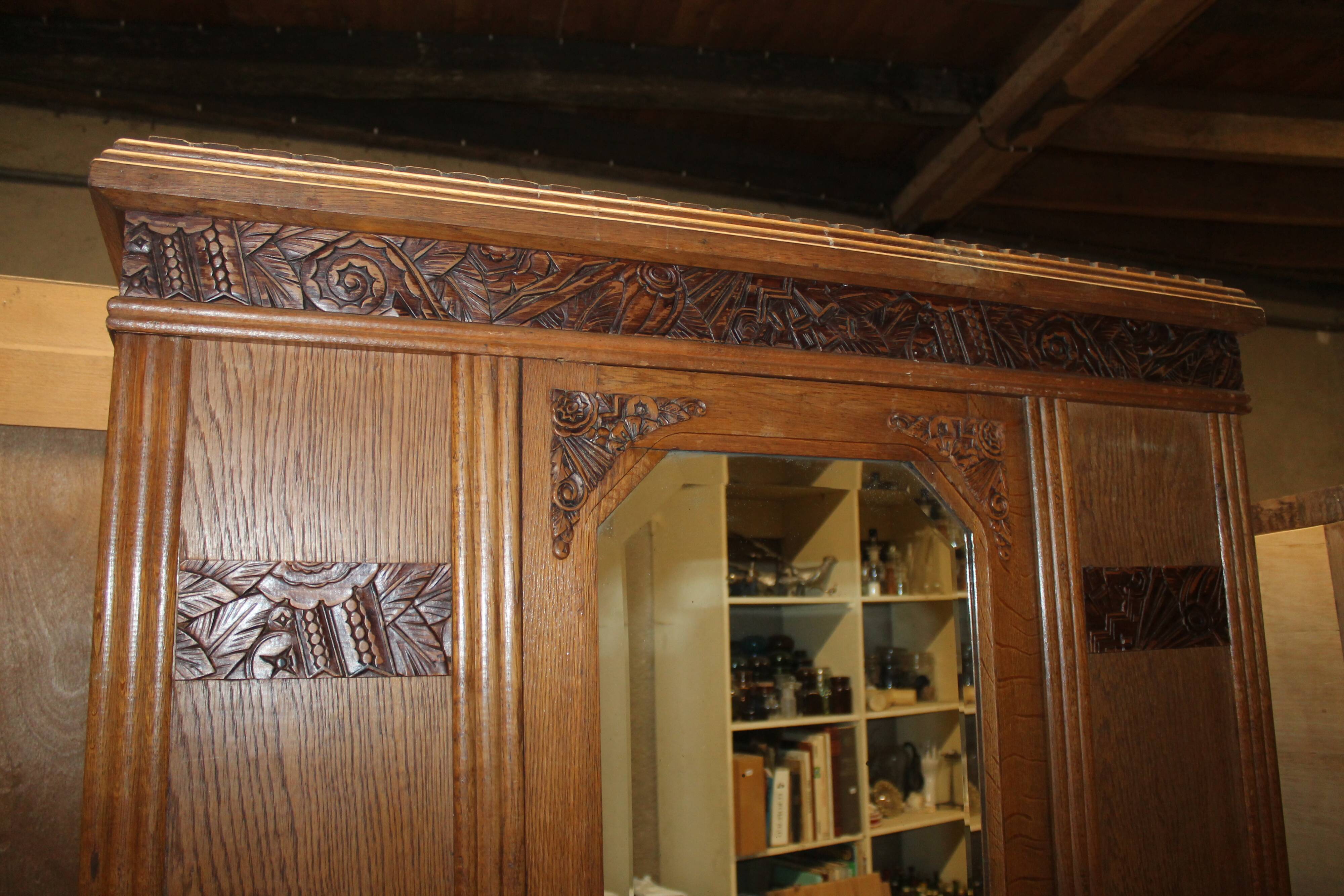 Armoire parisienne à glace
