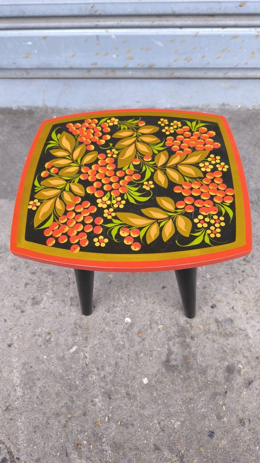 Tabouret Khokhloma en bois 1960