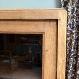 Small Parisian Art Deco showcase