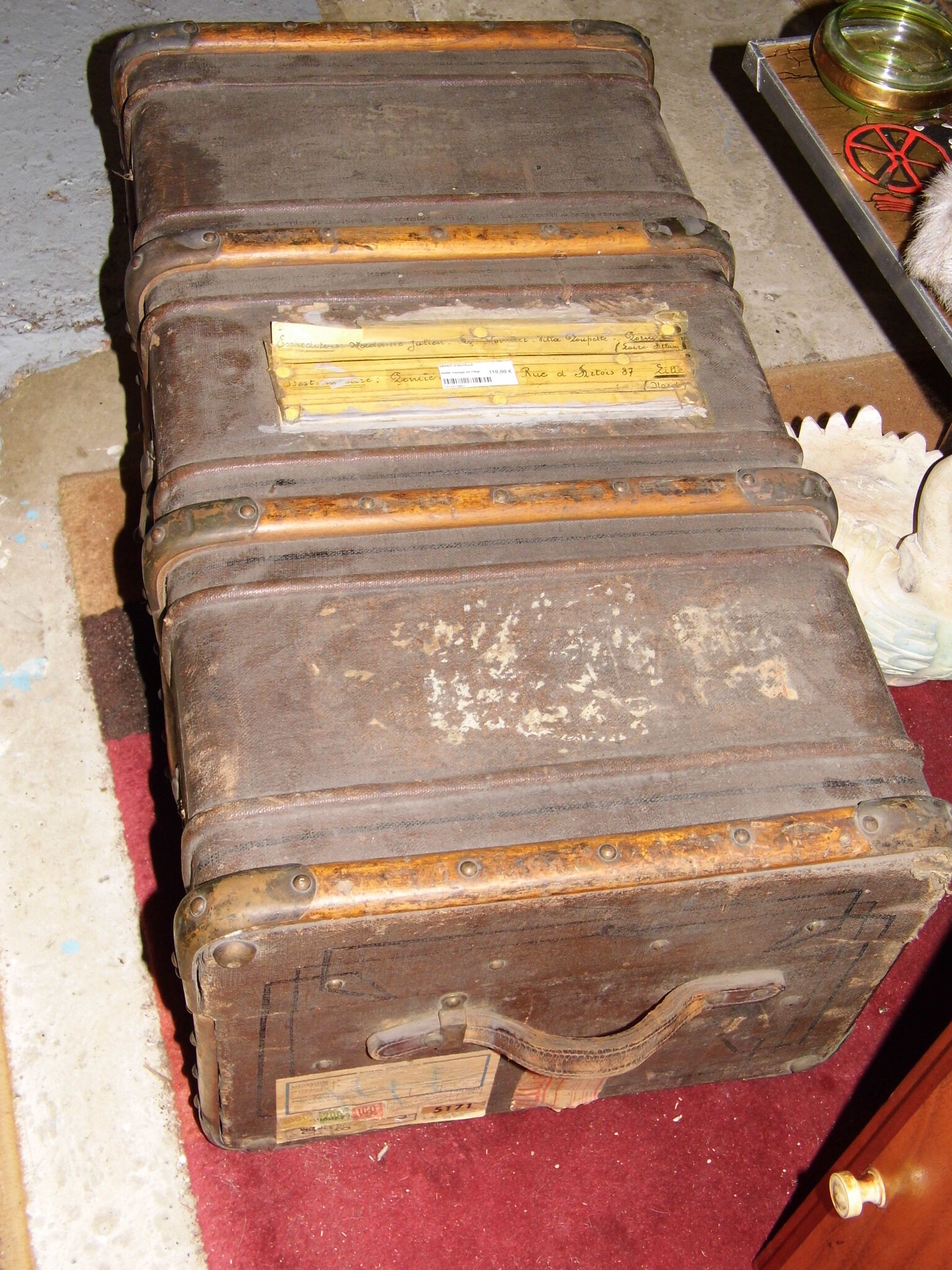 Old trunk trunk cabin travel cabin wooden vintage loft