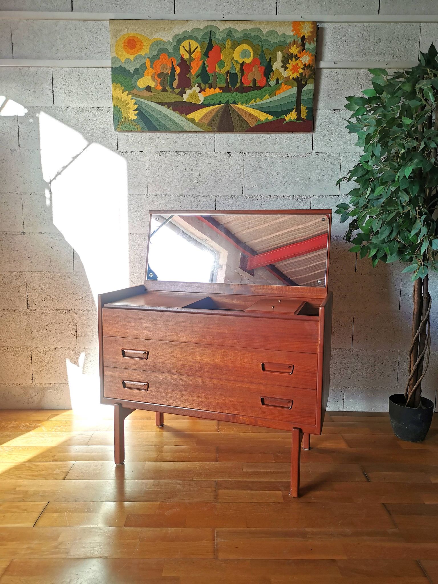 Scandinavian teak dresser by Arne Wahl Iversen for Brenderup.