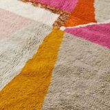 Traditional Moroccan handcrafted rug, size 200 x 300 cm