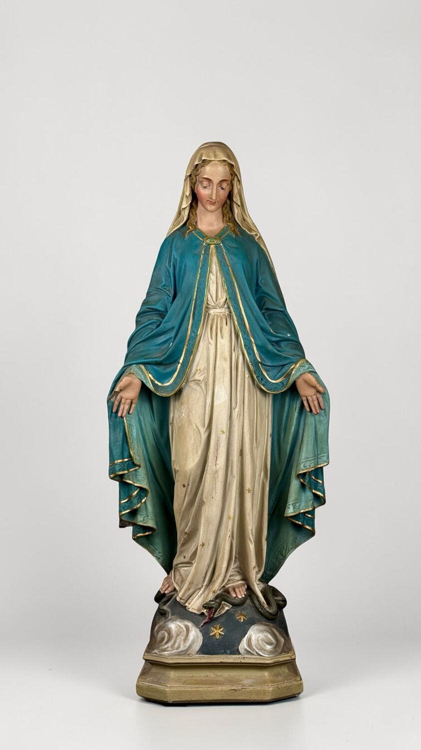 Statue of the Immaculate Virgin Mary, 19th century.