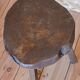 Tabouret tripode brutaliste