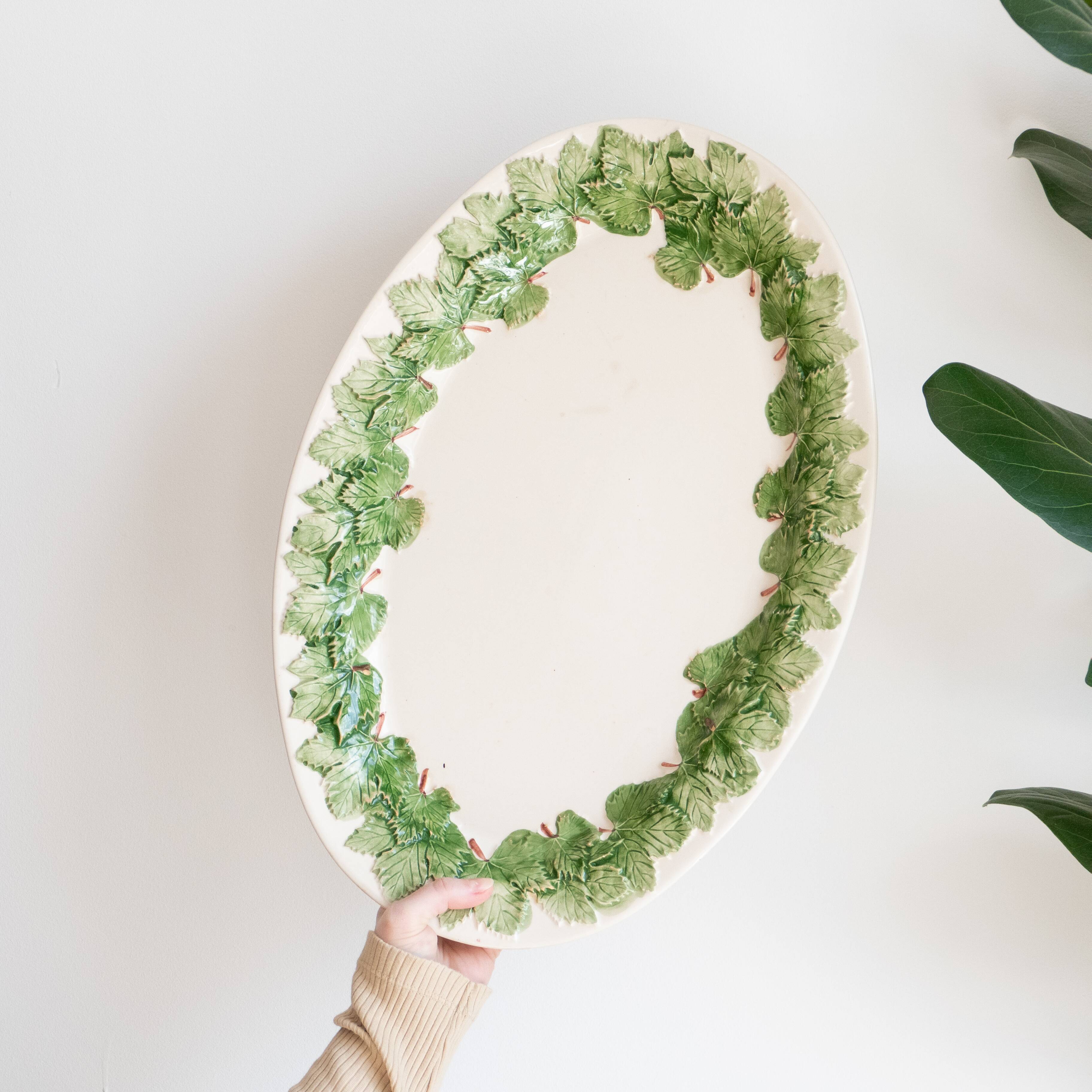 Dish in maple leaf slip