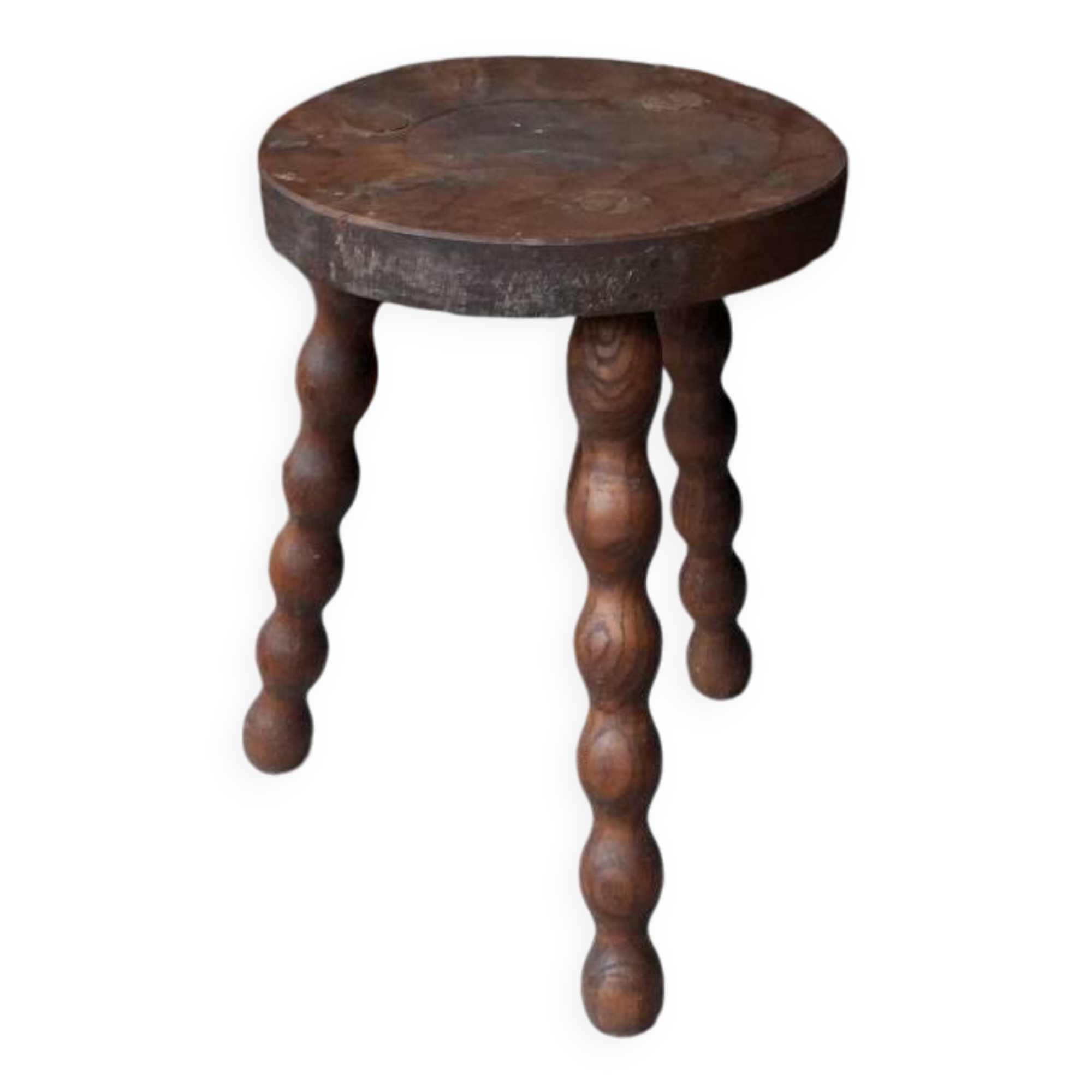 Tripod or cowherd stool