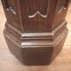 Gothic style wooden column