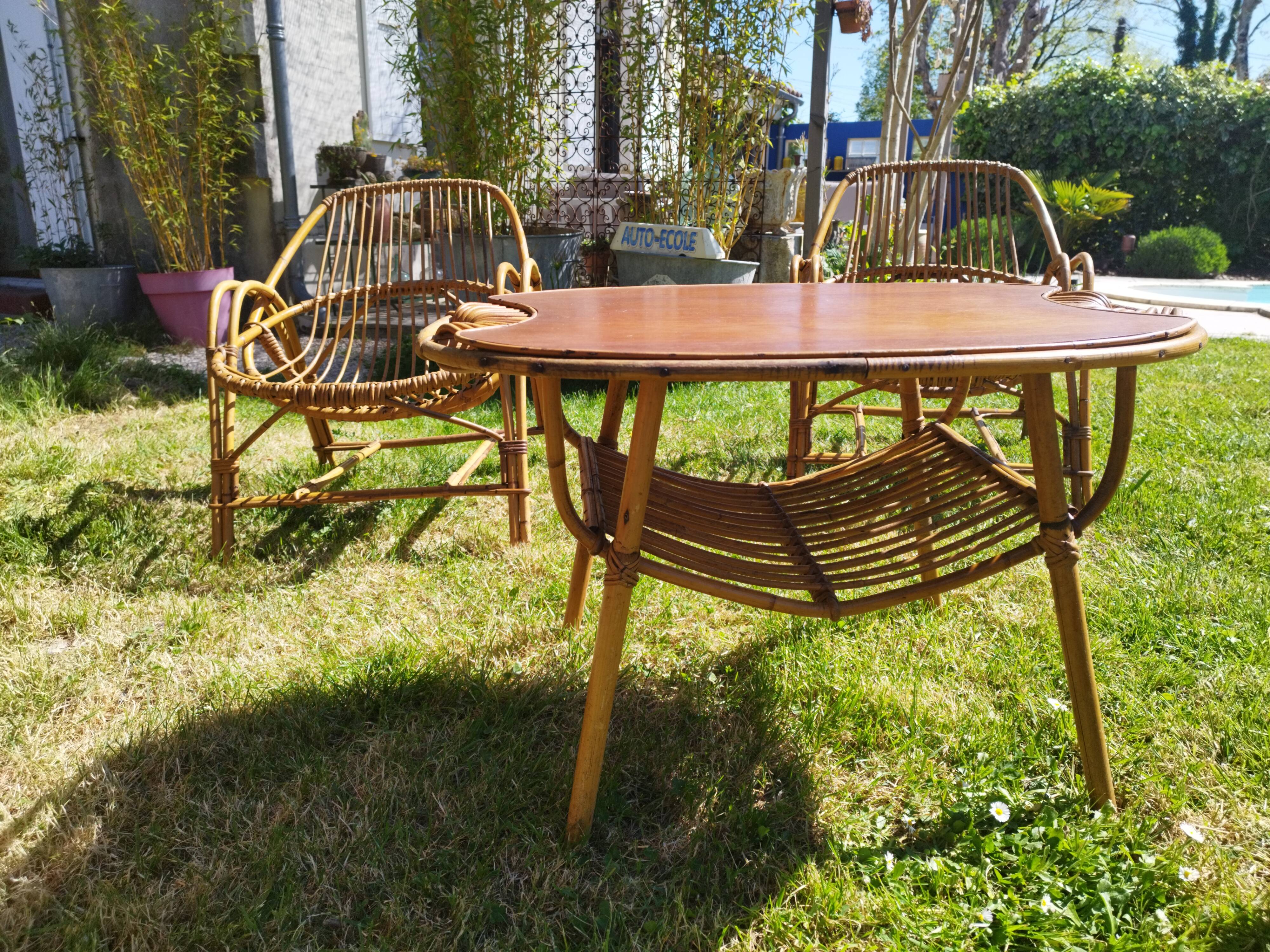 Vintage rattan lounge set