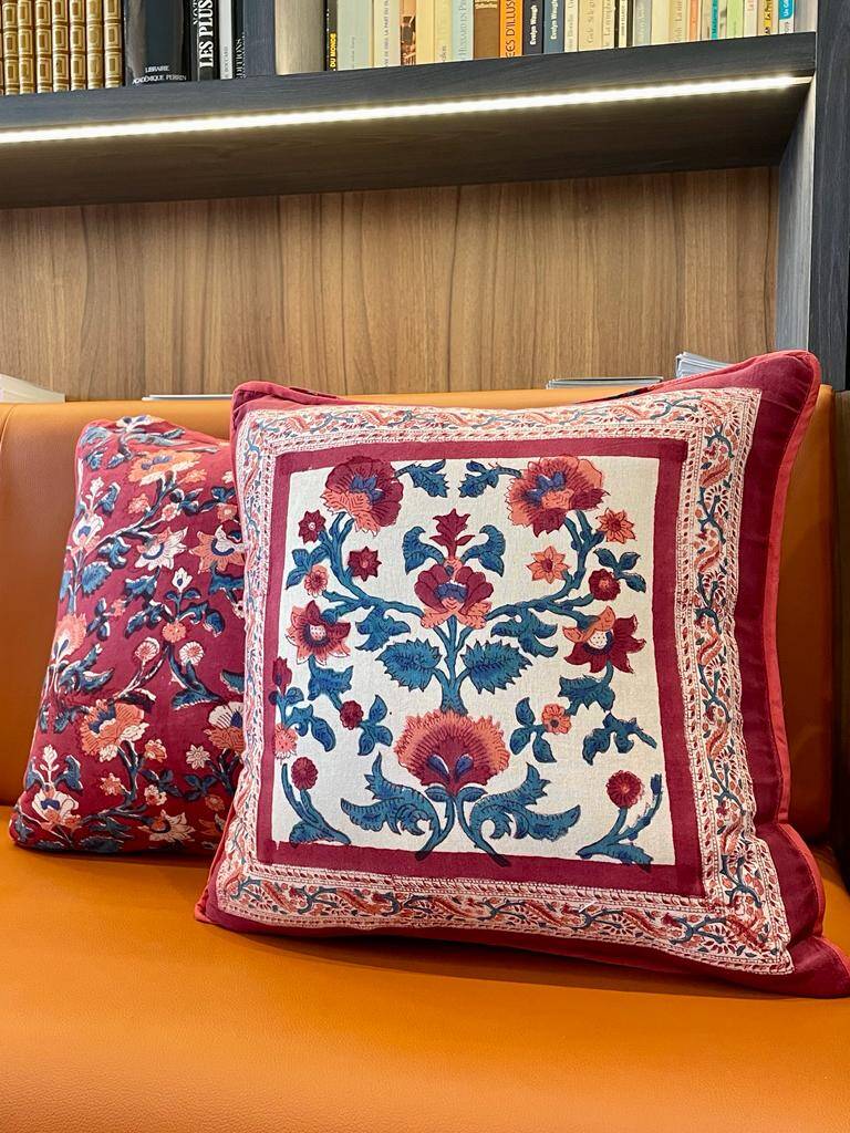 Reversible cushion cover square