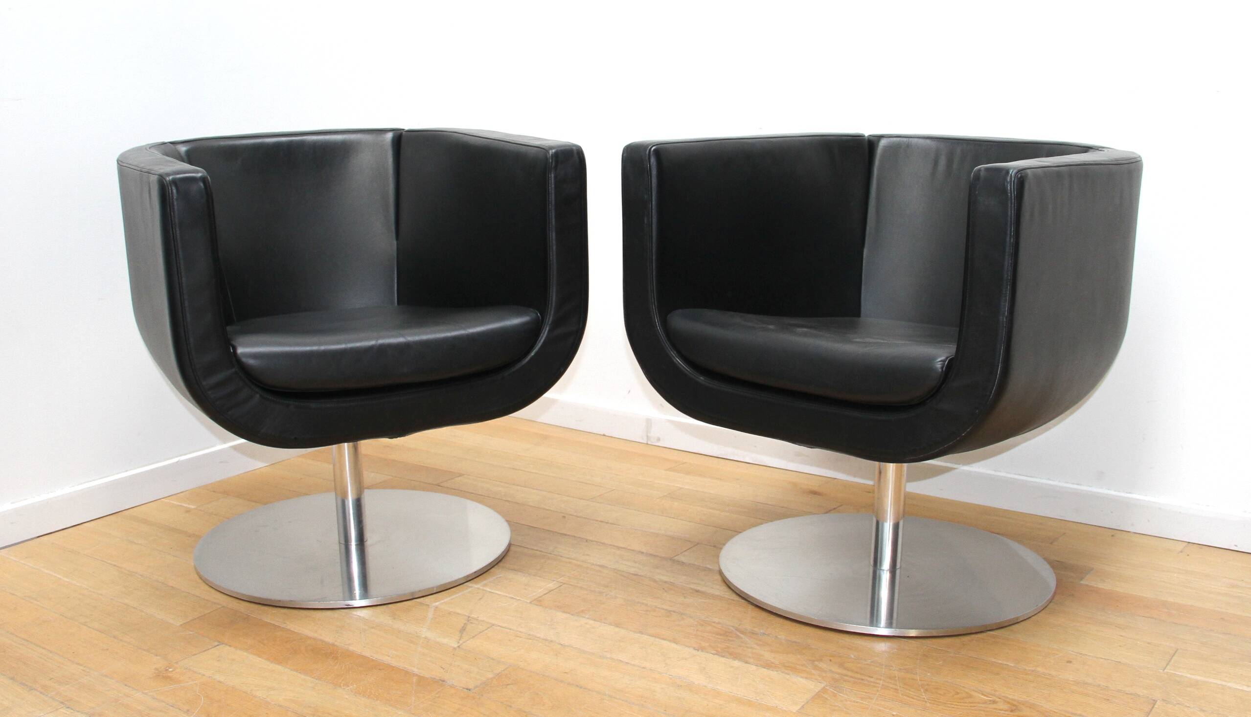 Paire de fauteuils tulipe B&B Italia