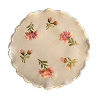 round placemat 22cm (carnations)