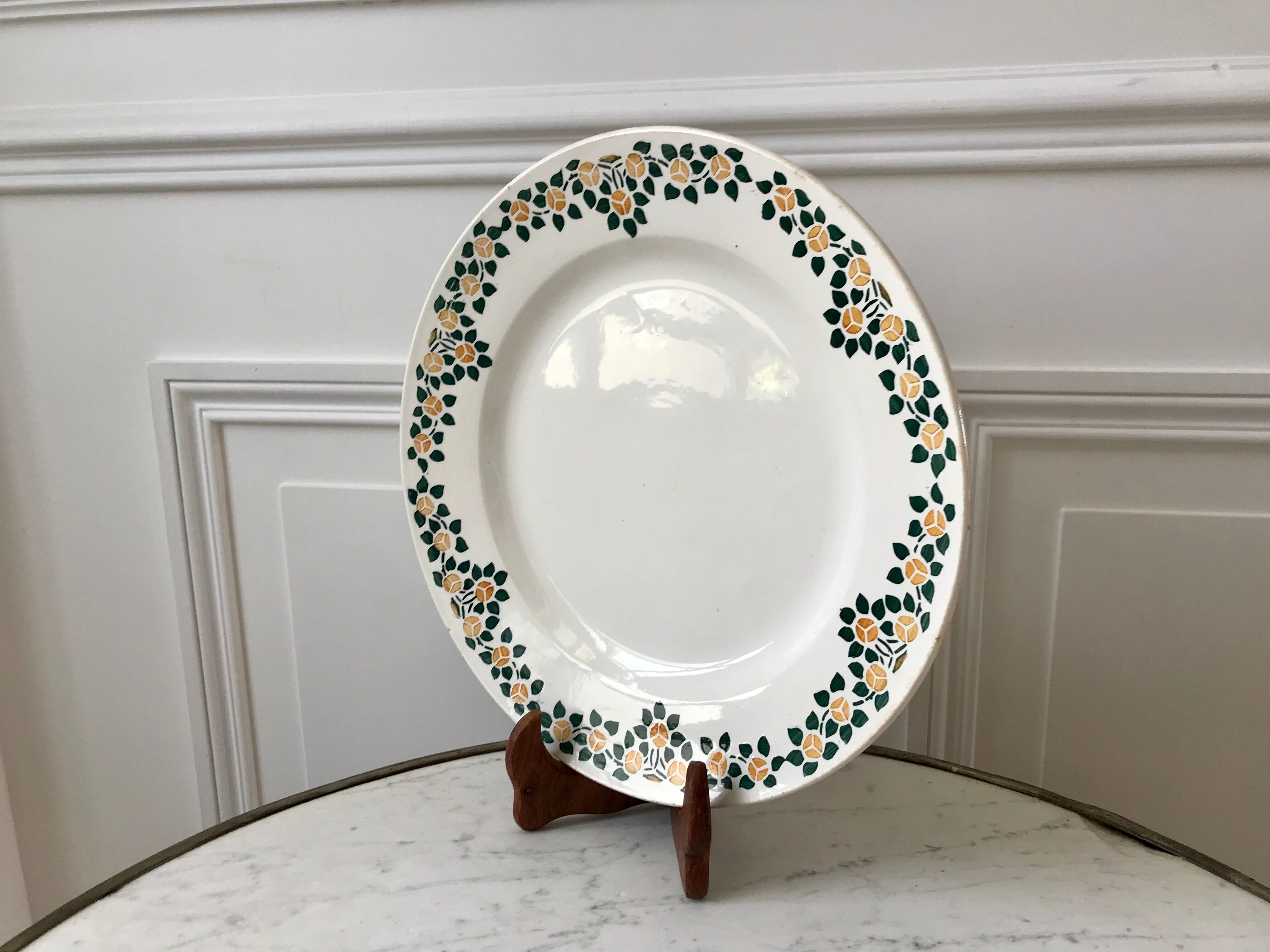 Round earthenware dish New Givors model "Rita" 30s