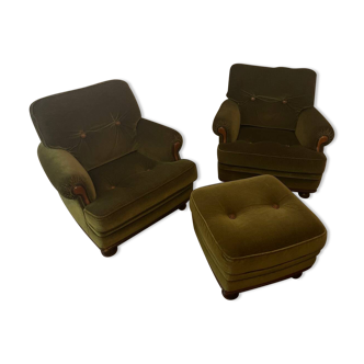 Paire de fauteuils et son pouf par Jean Prévost