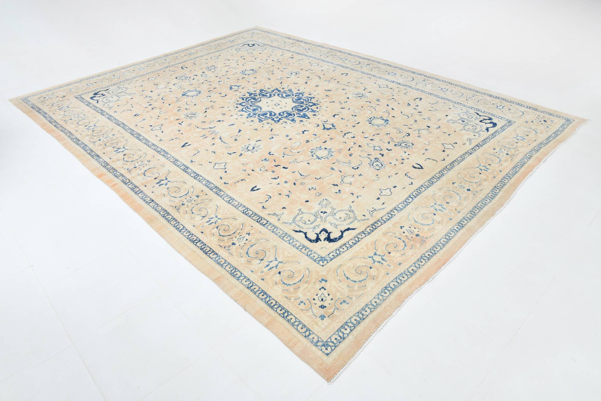 Grand Tapis Persan Ancien – Motifs Médaillon, Laine Nouée Main, 289x376 Cm
