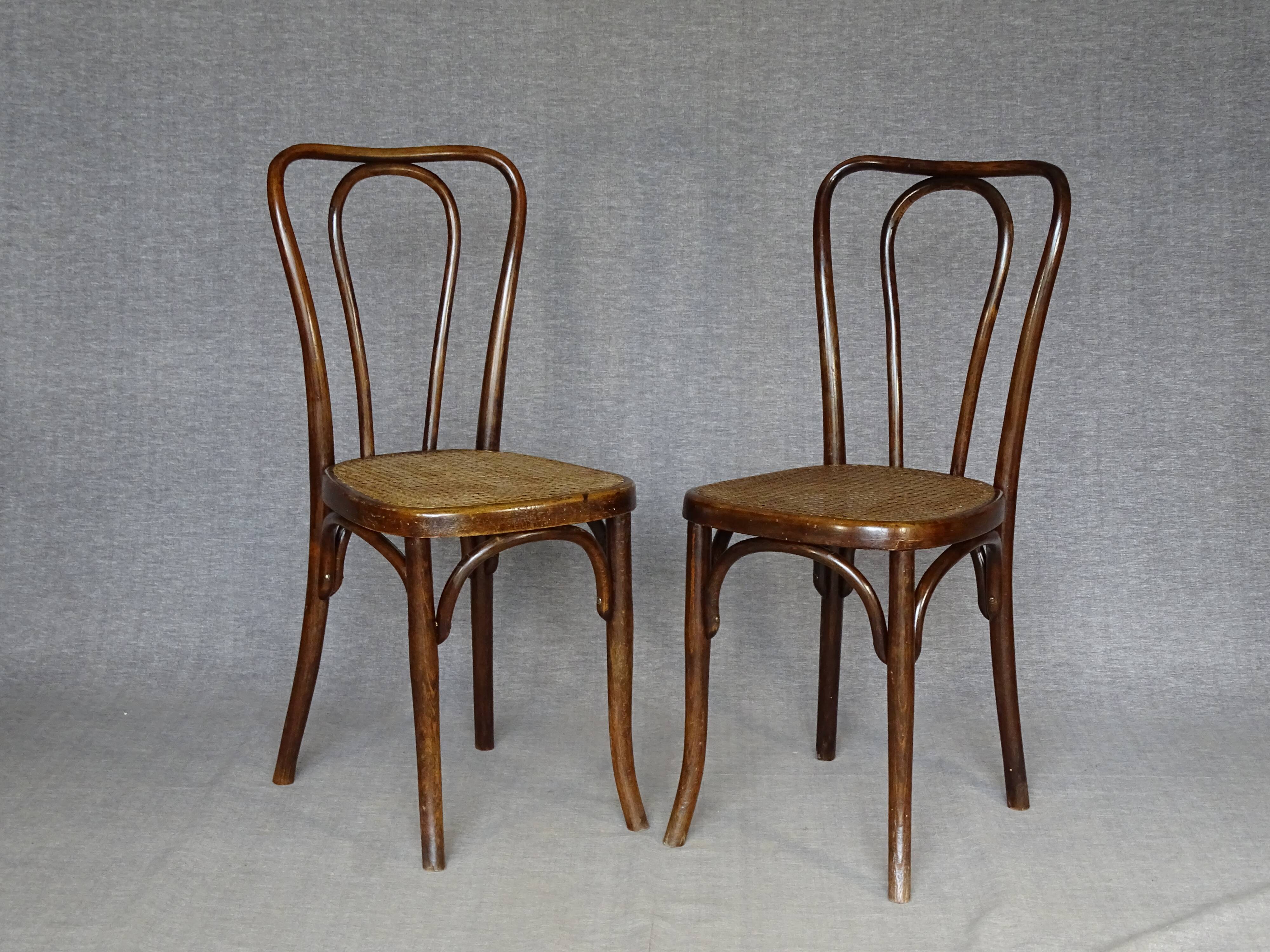 4 Thonet Mundus N°A 48 caned bistro chairs 1930