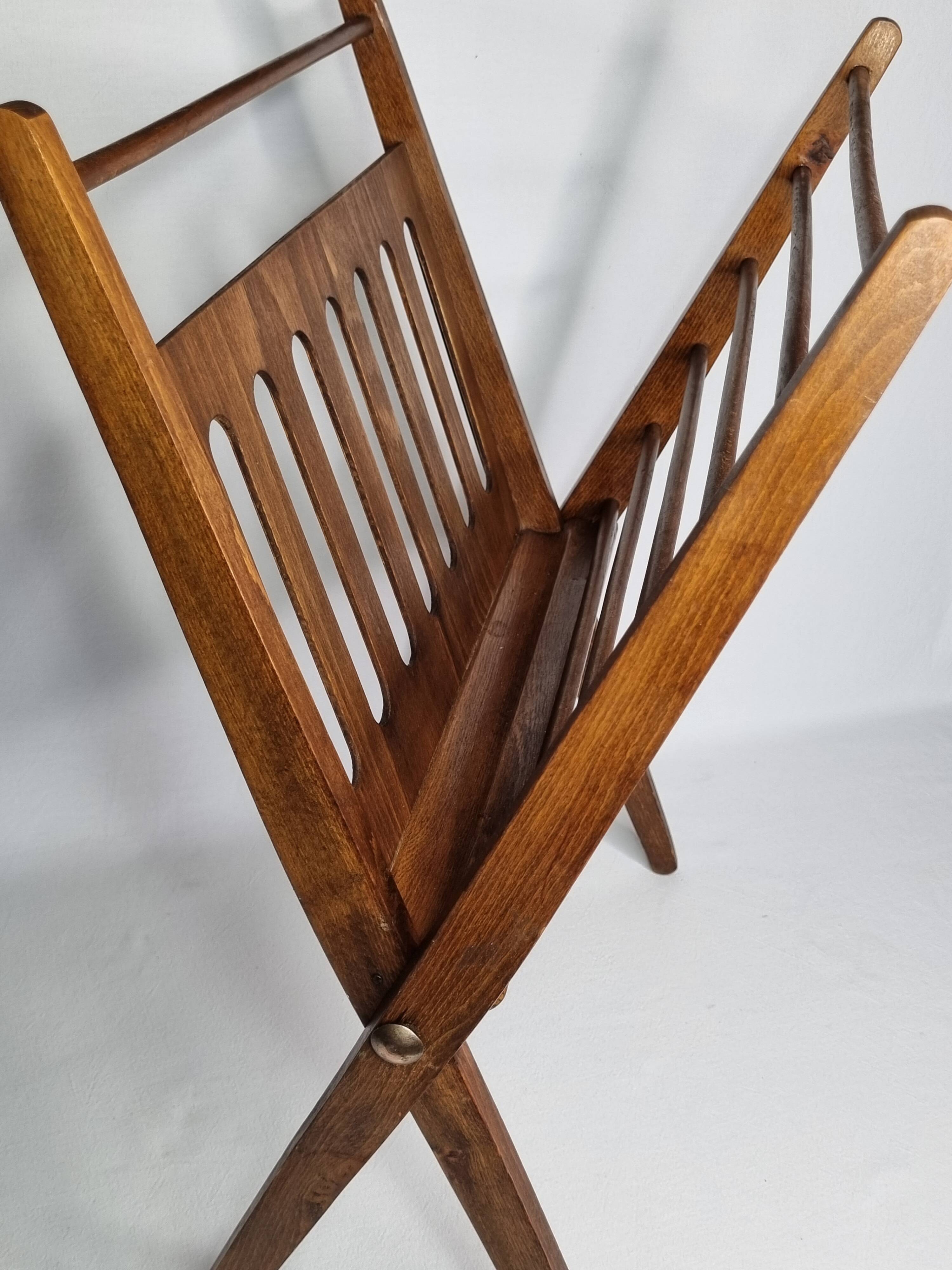 Folding wooden magazine rack by Cees Braakman for Pastoe, 1960s