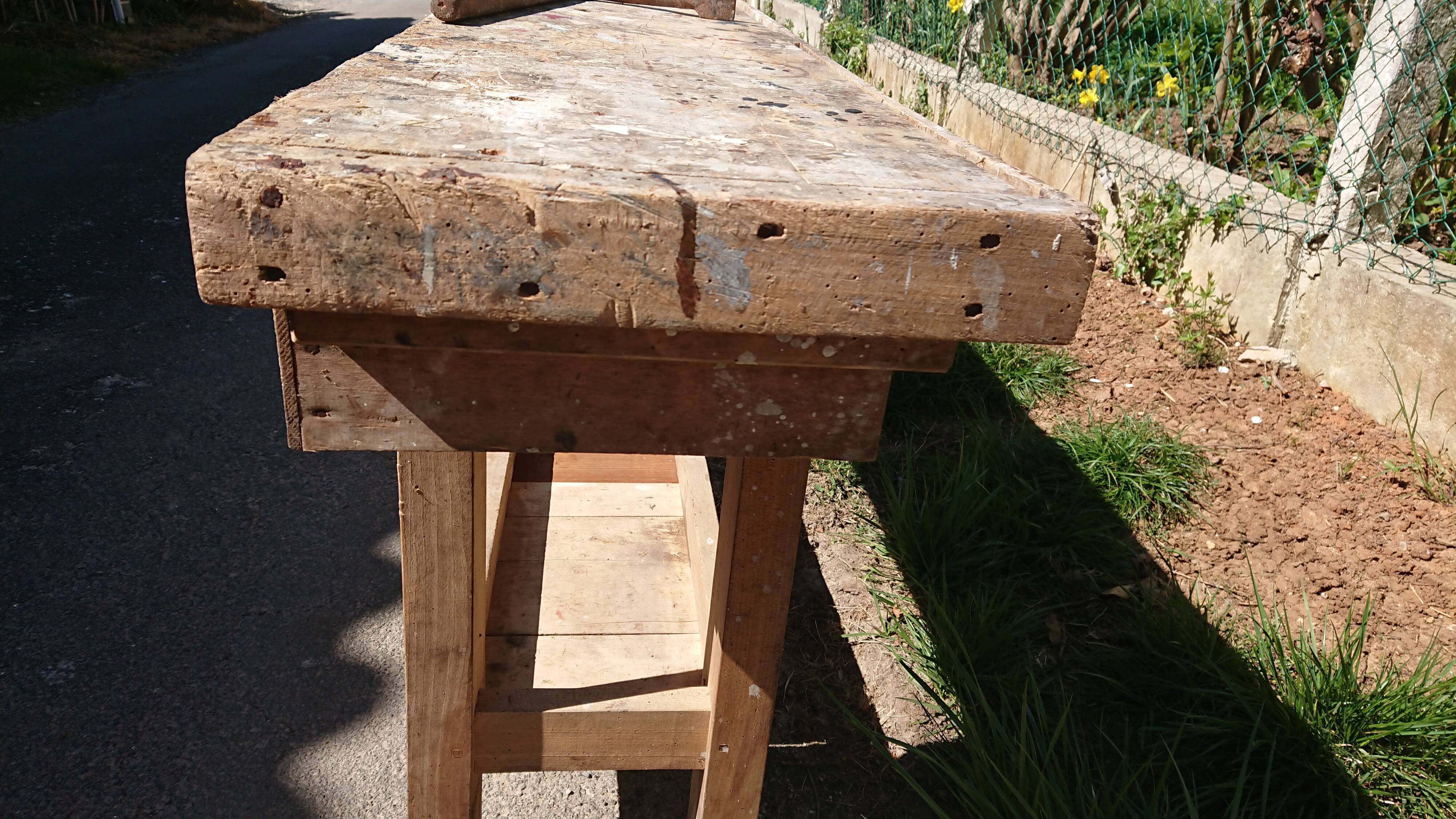 Built in raw wood with its press and valet - GRENAD