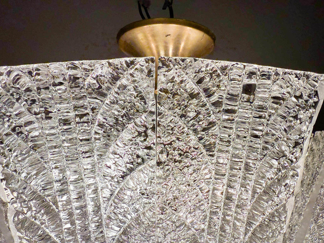 Barovier & Toso. Large ceiling lamp/chandelier by Barovier & Toso, Murano glass, Italy, 1960s, rare example.