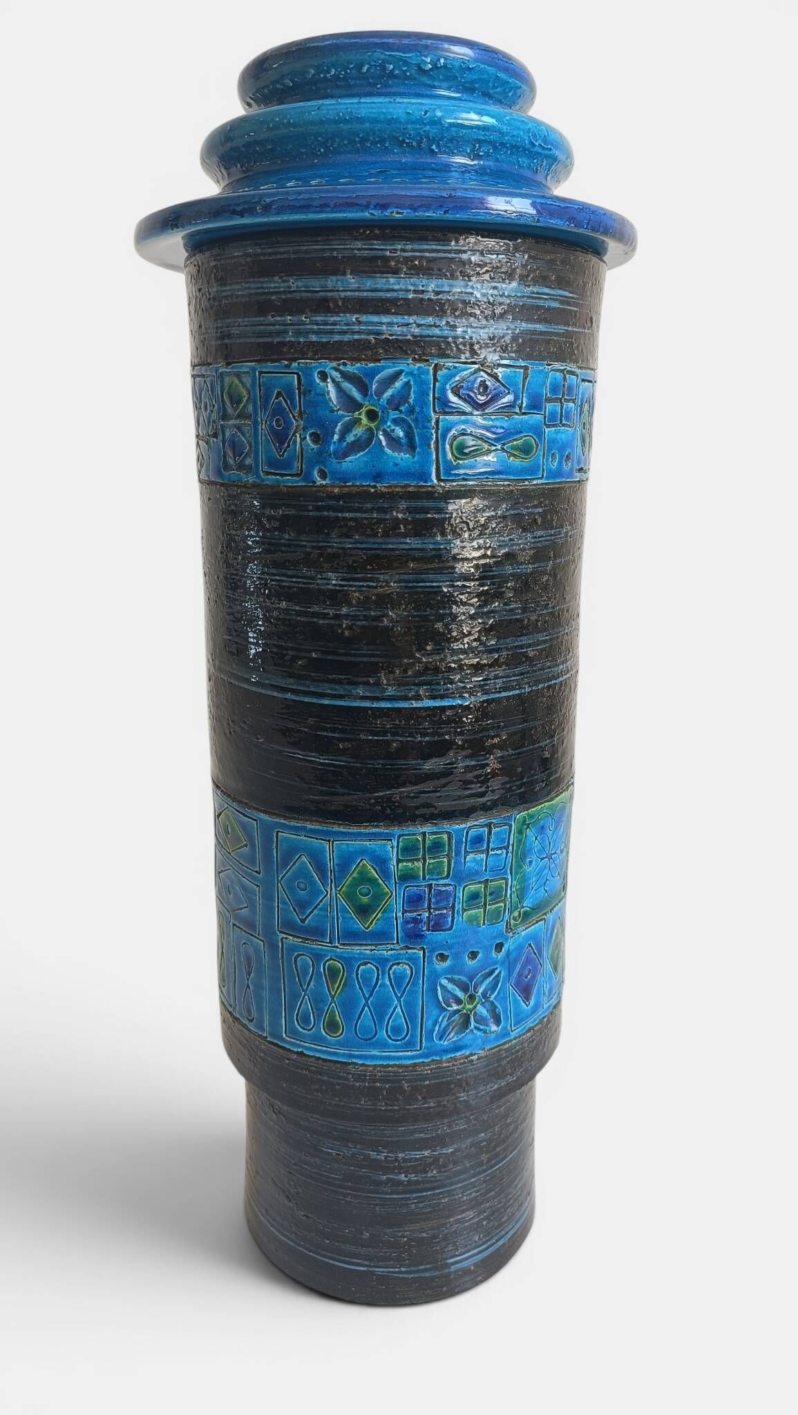 Bitossi by Aldo Londi Lidded XL Chamotte Vase, Handcrafted in Italy, C. 19