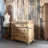 English pine chest of drawers