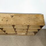 Furniture with adjustable shelves