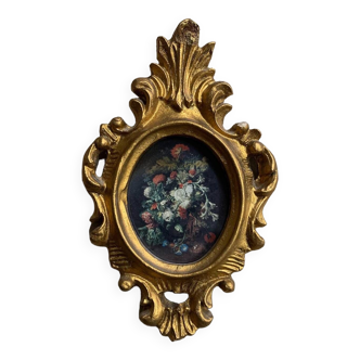 18th century medallion frame