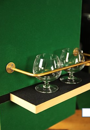 Bar of the 40