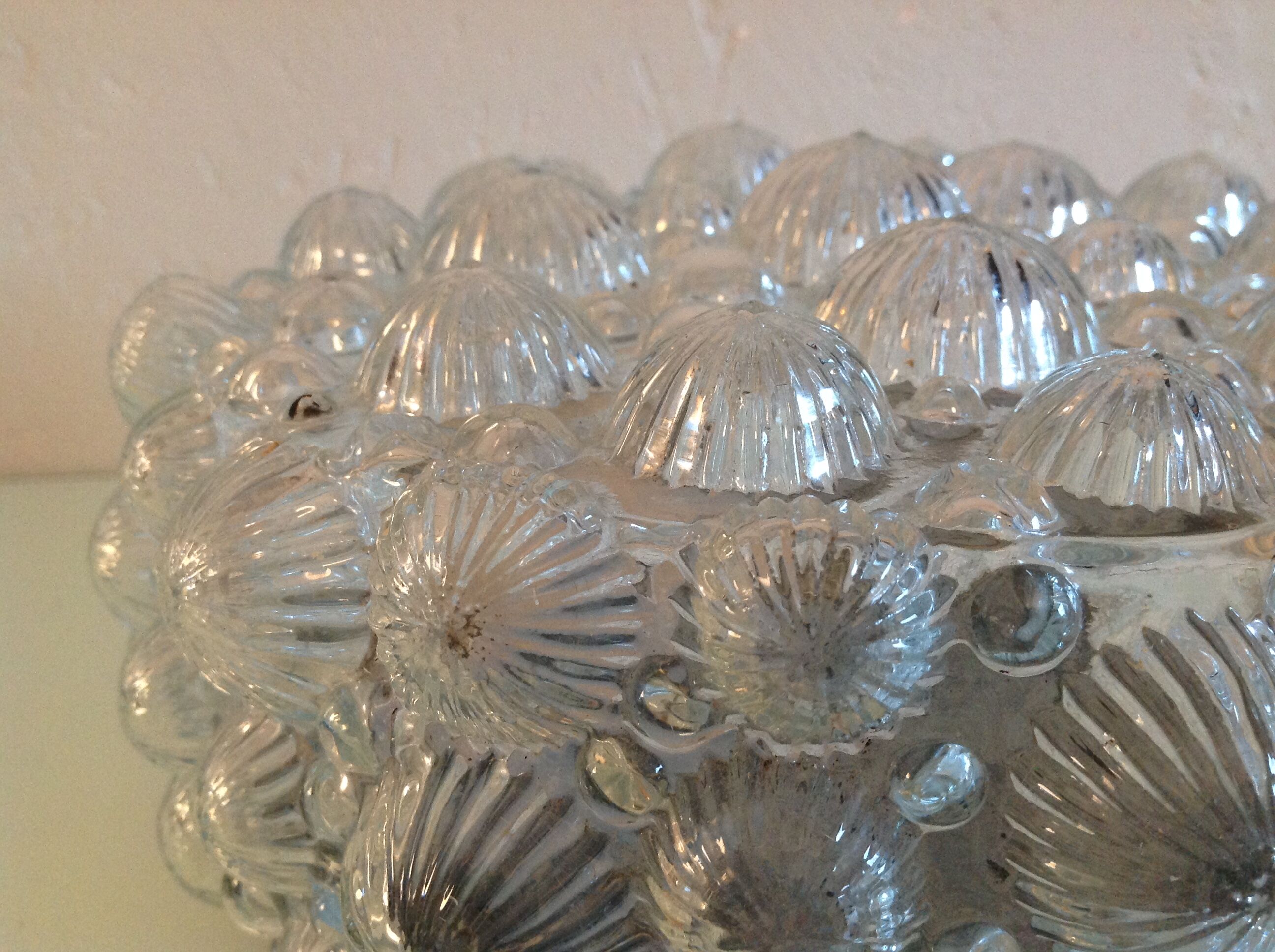 Round ceiling lamp in bubbled glass / vintage 60s-70s