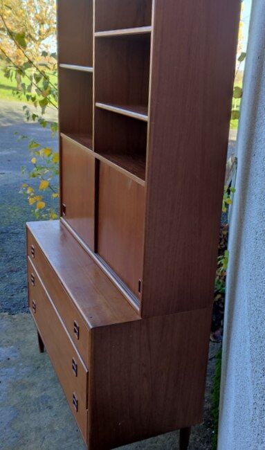 Bibliothèque scandinave, commode