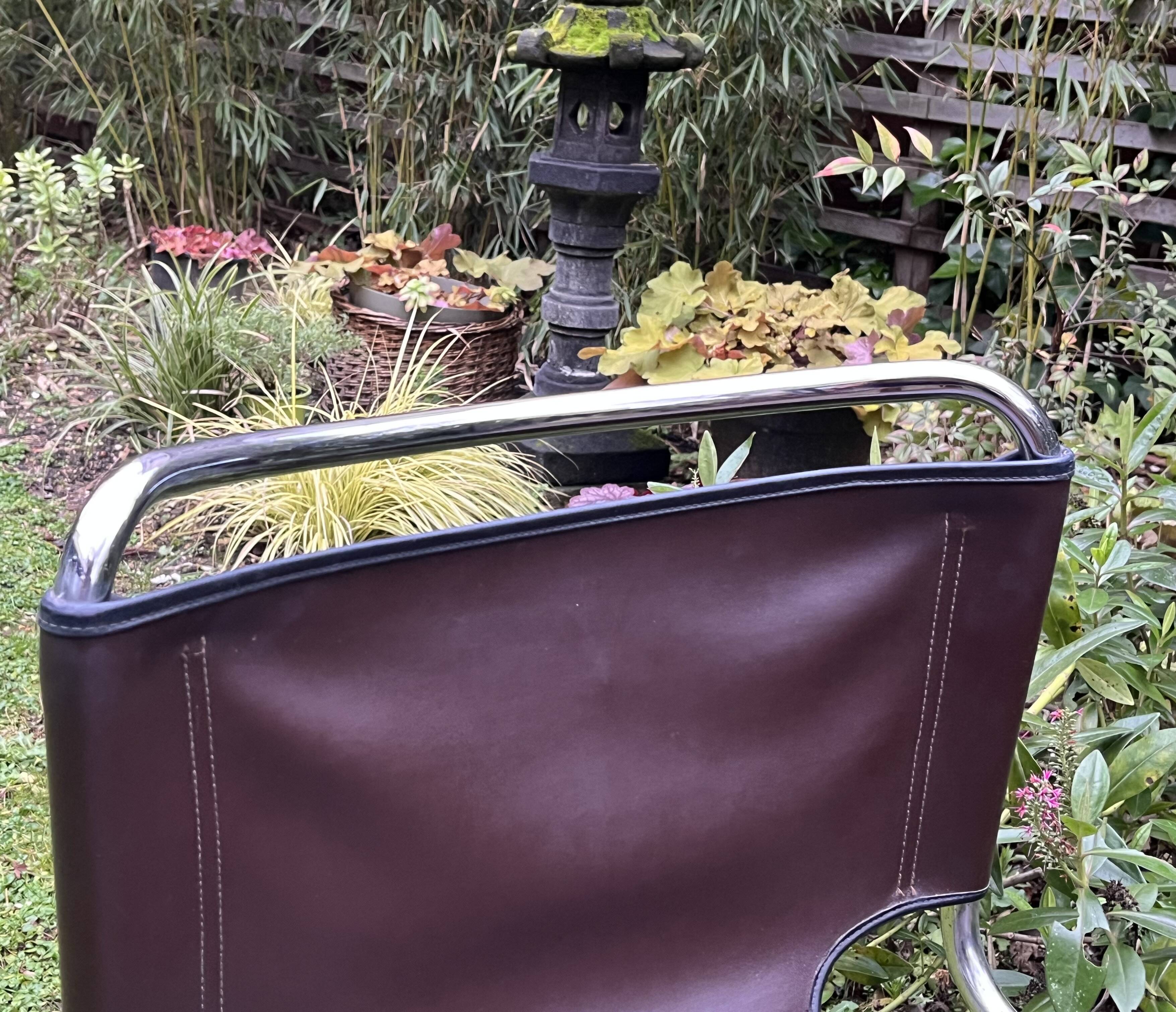 Leather designer chair - Biscia model - Pascal Mourgue