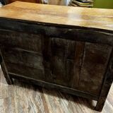 Pretty Rustic Louis XV Period Buffet in solid walnut and oak circa 1750