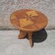 Ancienne petite table en bois pliante diametre 55 cms